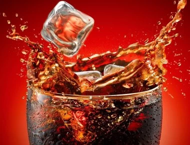 Το απίθανο κόλπο με την coca cola που θα το κάνετε αμέσως